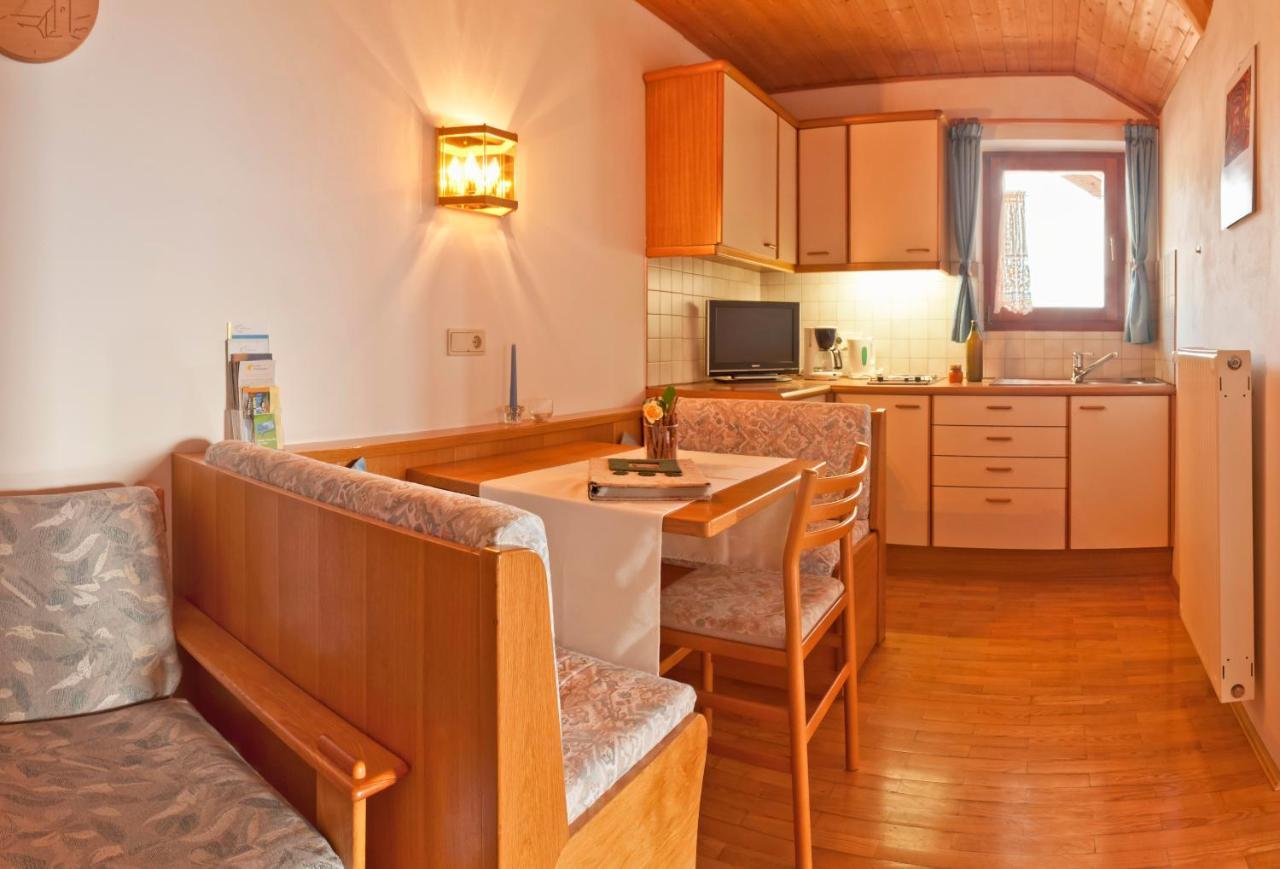 Gfillhof Ferienwohnung 1 Appiano Sulla Strada Del Vino Εξωτερικό φωτογραφία